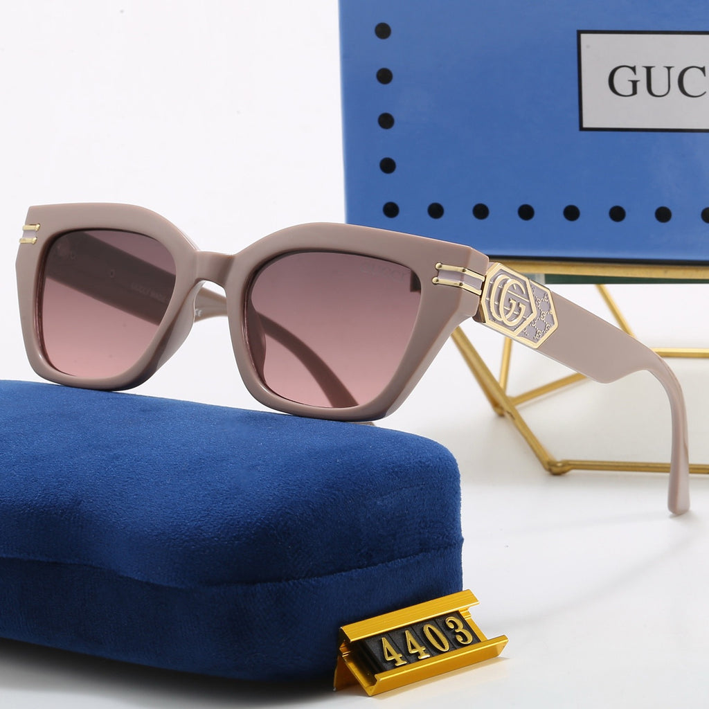 7-Color Stylish CC Letter Sunglasses
