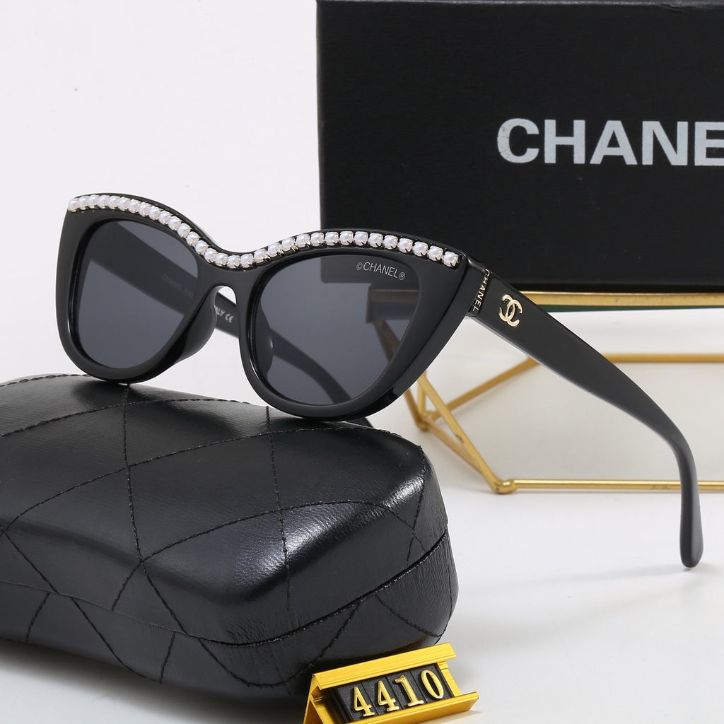 7-Color Stylish CC Letter Sunglasses