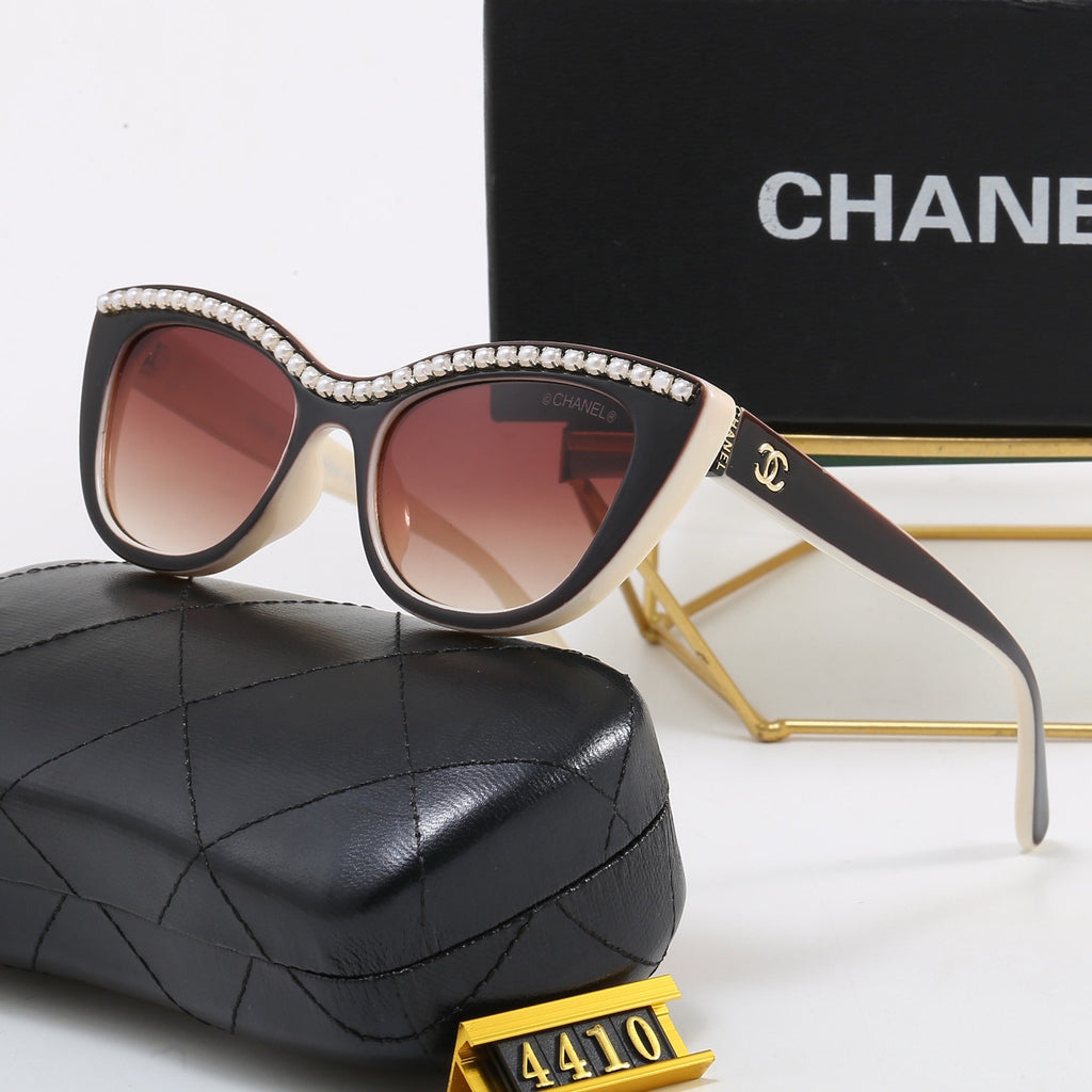 7-Color Stylish CC Letter Sunglasses