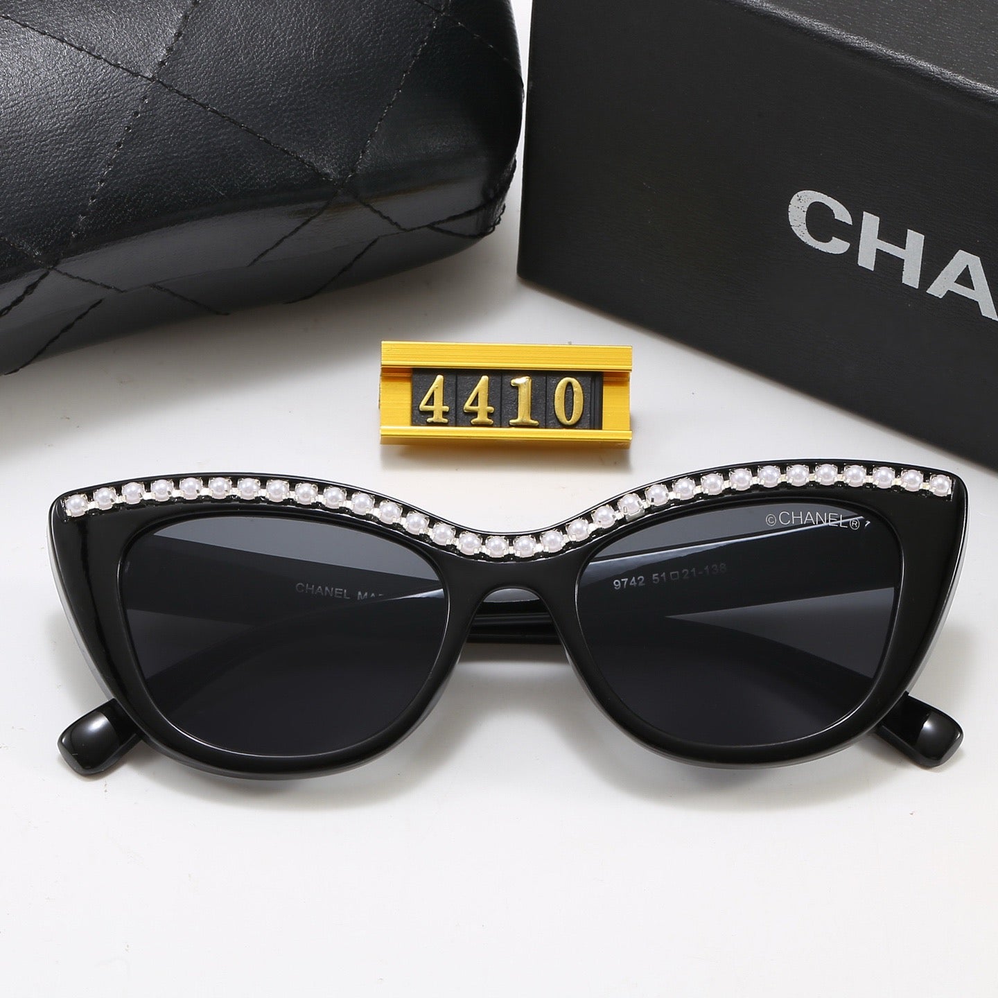 7-Color Stylish CC Letter Sunglasses