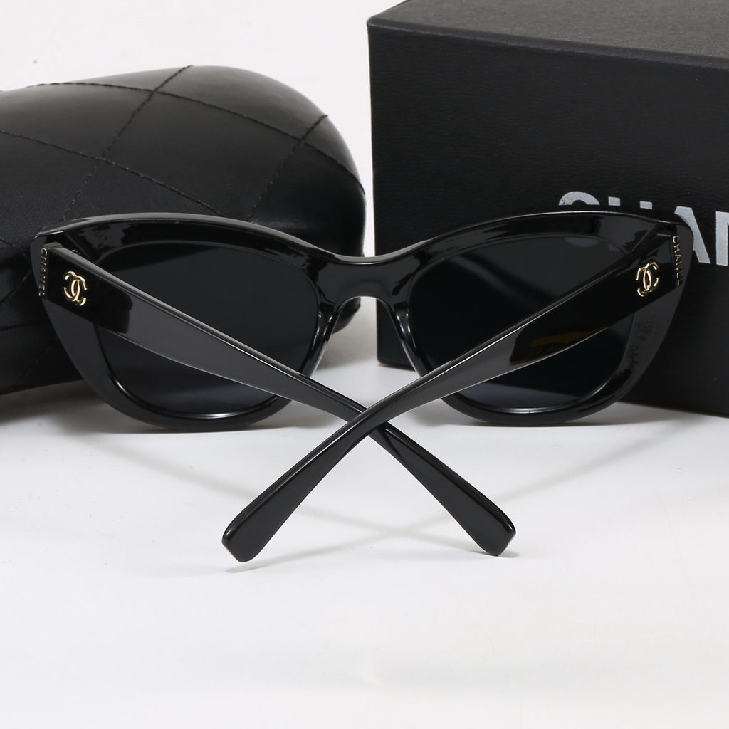 7-Color Stylish CC Letter Sunglasses