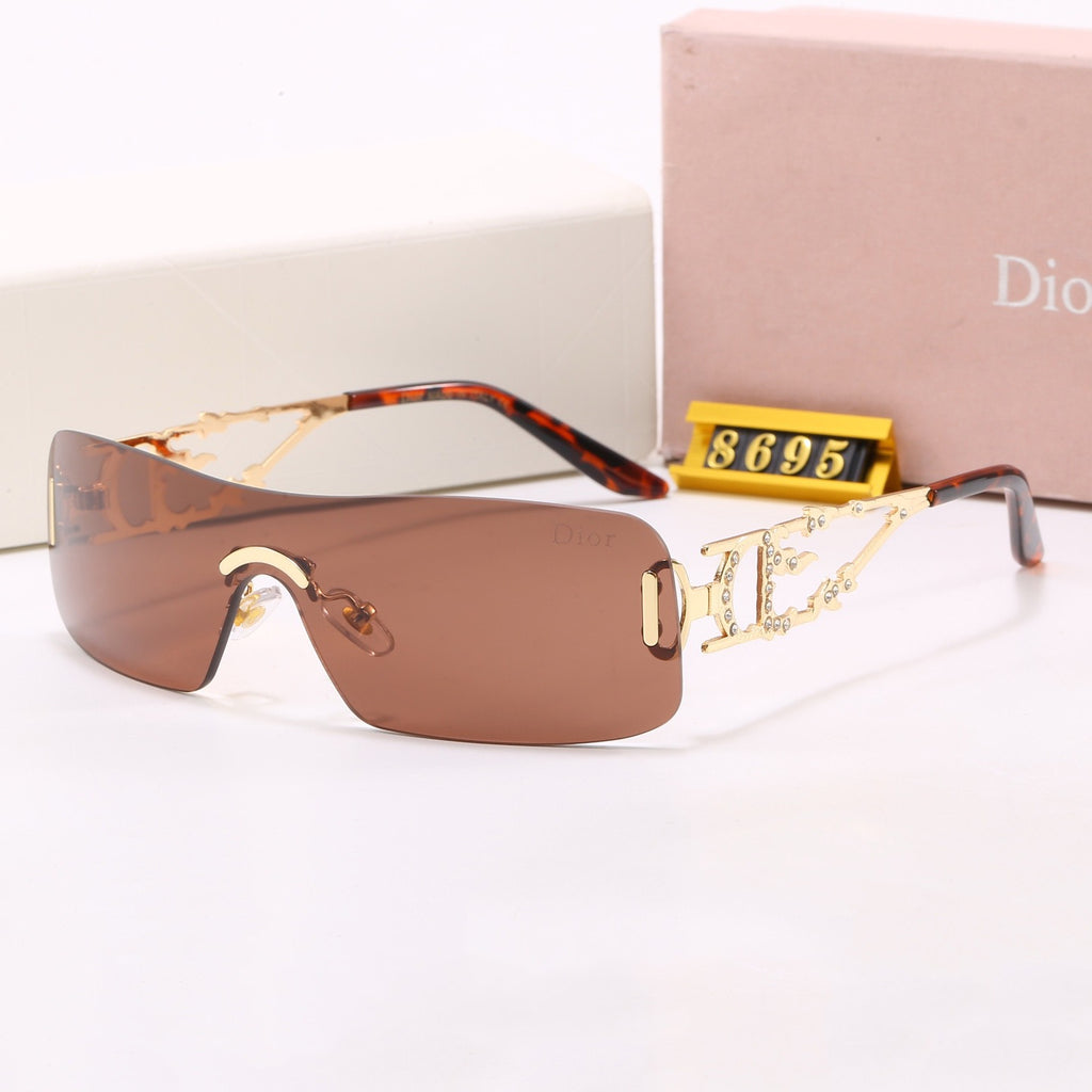 5-Color Stylish CD Letter Sunglasses