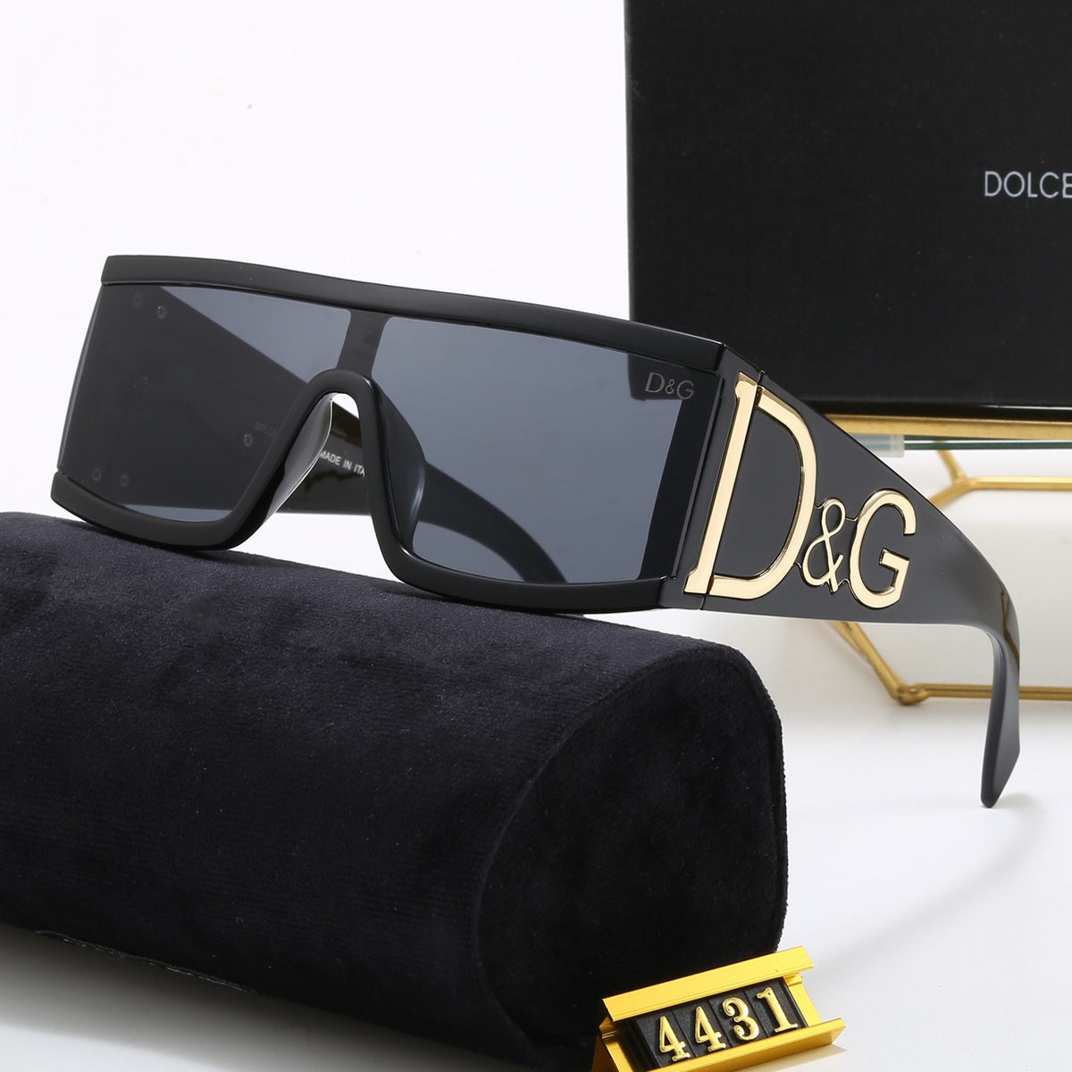 Stylish DG-Letter Sunglasses (Available in 6 colors)