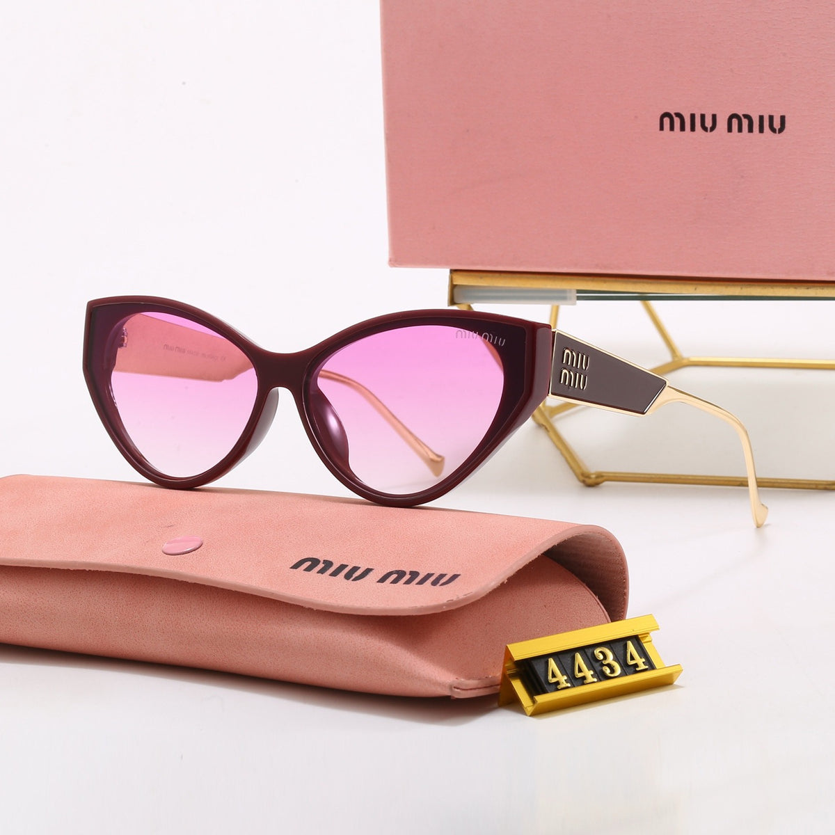 Stylish "MM" Letter Sunglasses