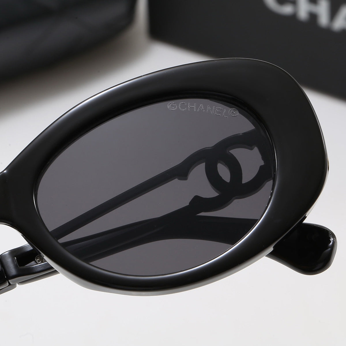 Stylish 5-Color "CC" Letter Sunglasses