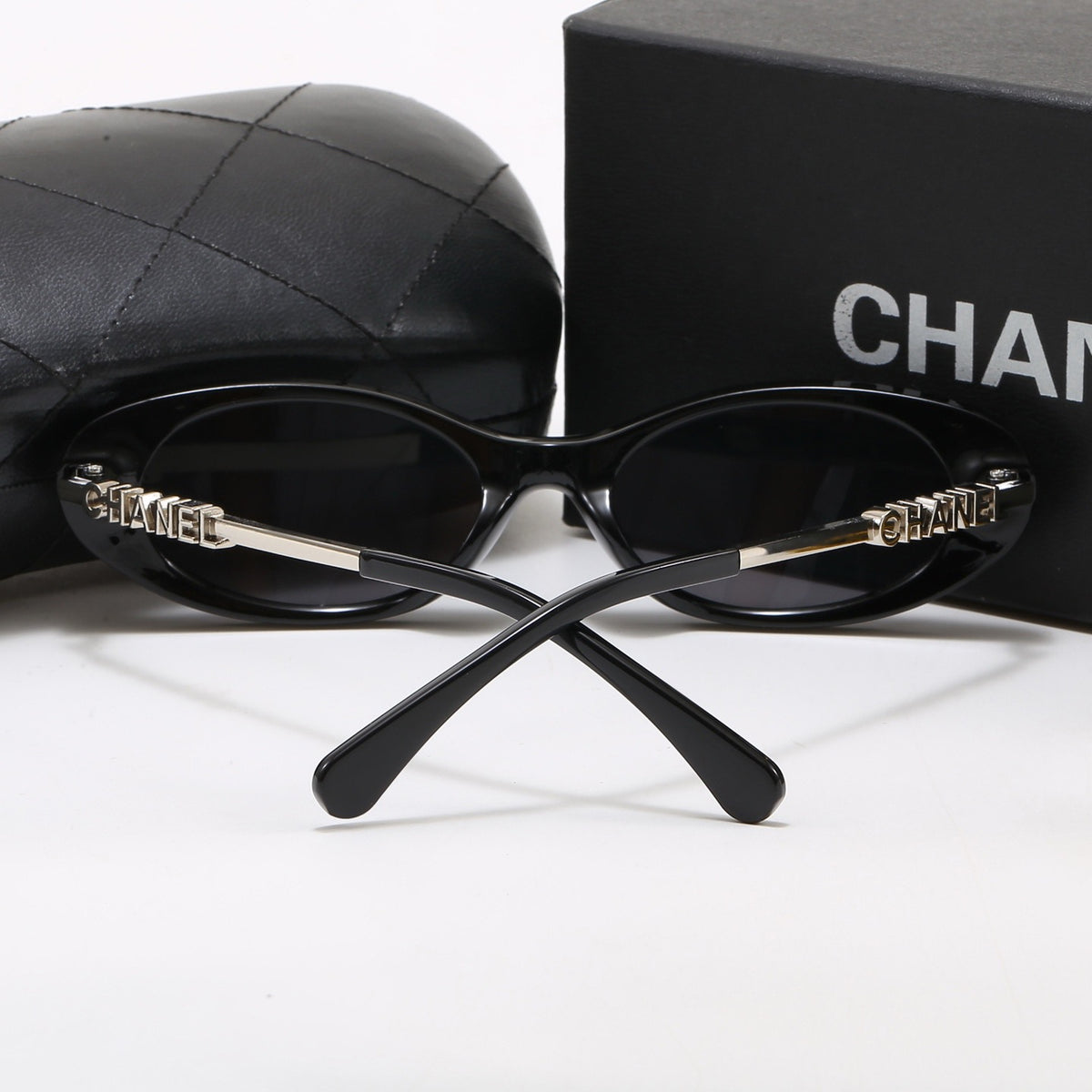 Stylish 5-Color "CC" Letter Sunglasses