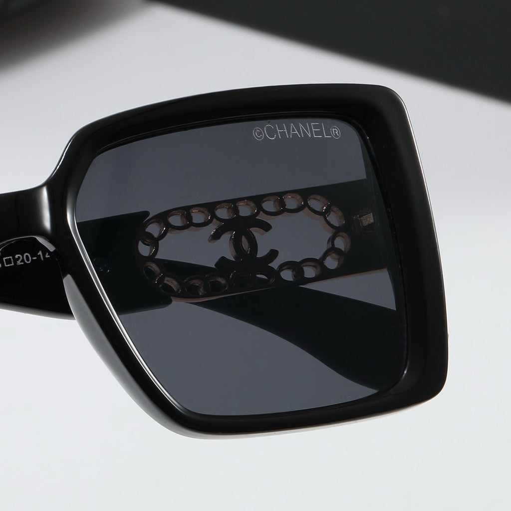 5-color fashion CC letter sunglasses