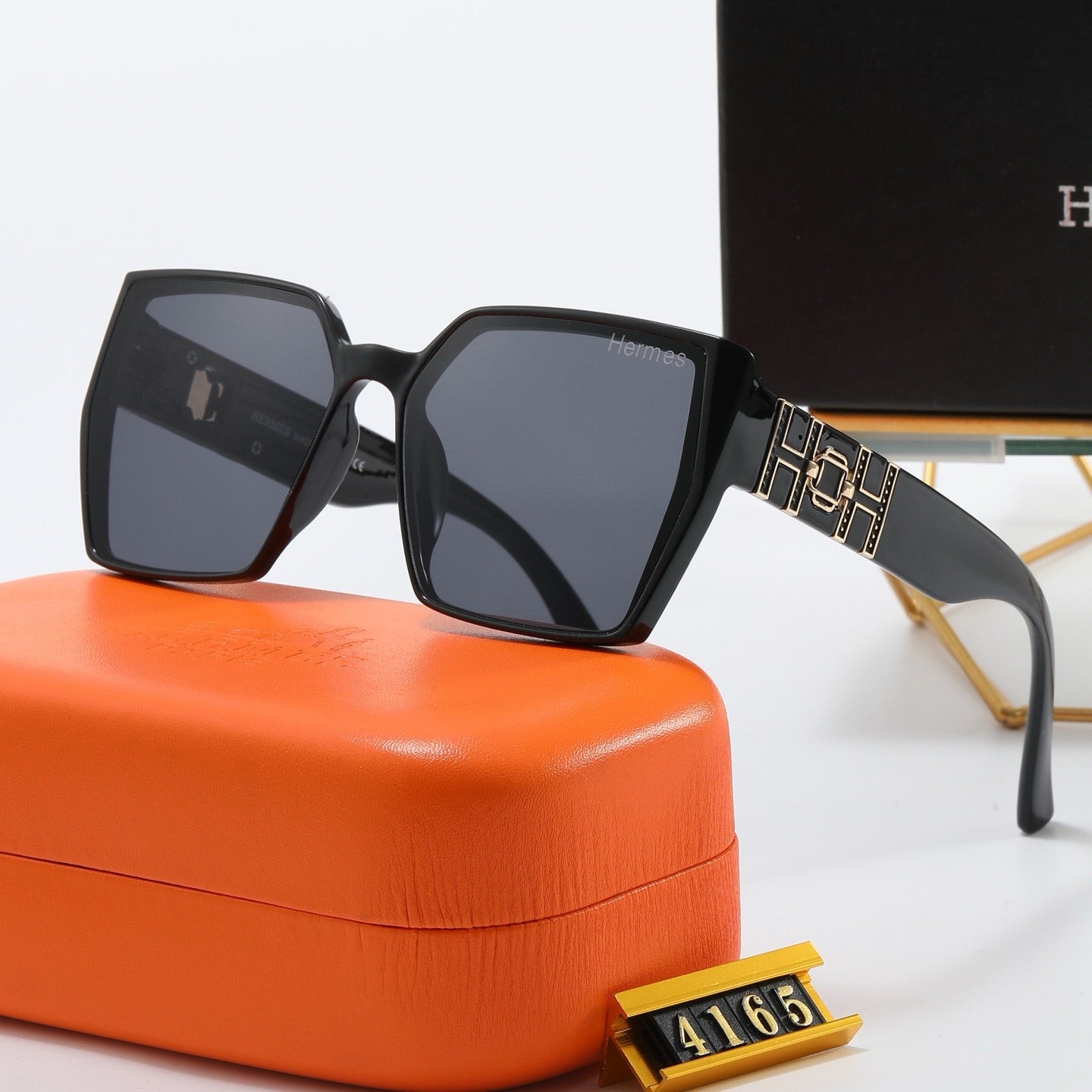 4-color fashion H letter sunglasses