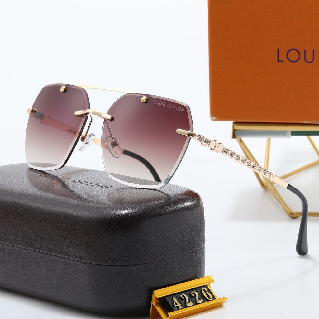 5-color fashionable four-leaf clover letter sunglasses