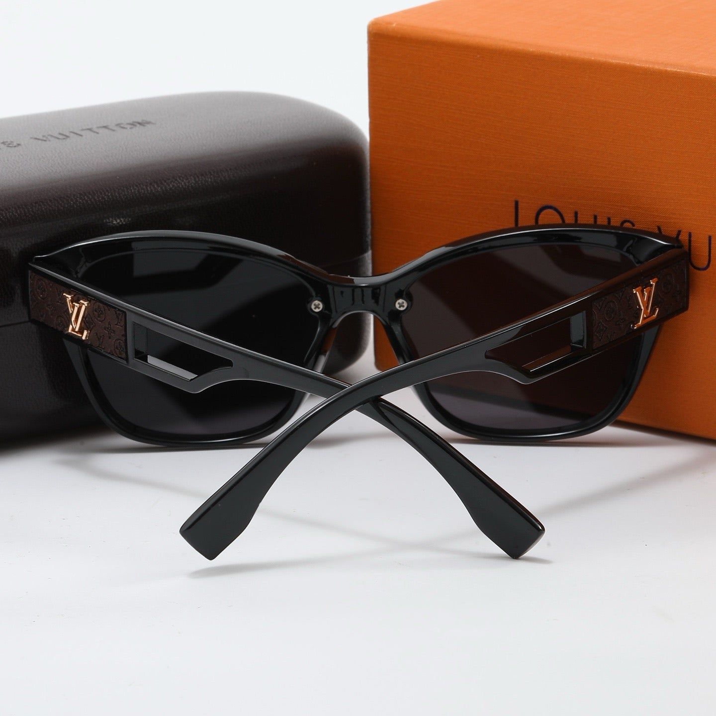 5-color fashion four-leaf clover letter sunglasses