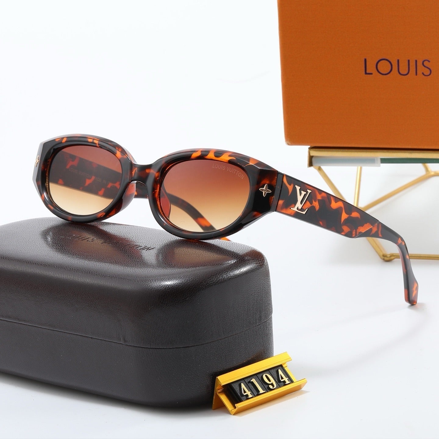 4-color fashionable four-leaf clover sunglasses