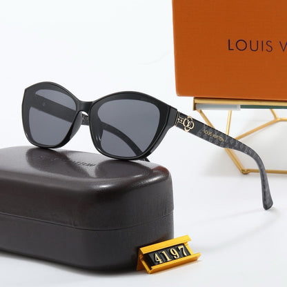 4-color fashionable four-leaf clover letter sunglasses