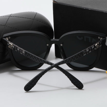 5-color fashion CC letter sunglasses