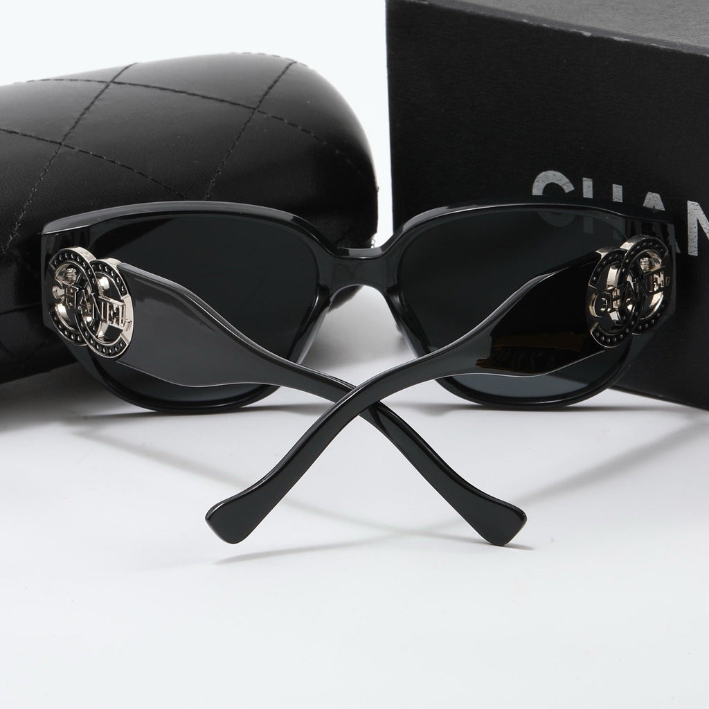 5-color fashion CC letter sunglasses