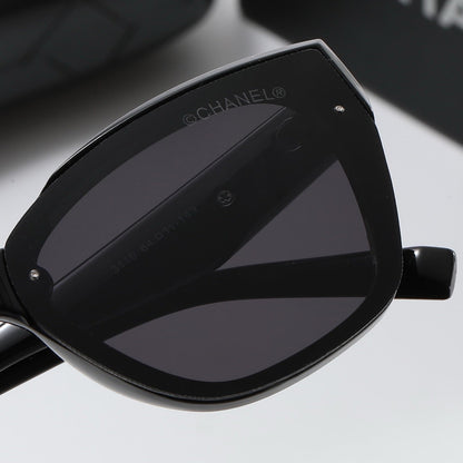 5-color fashion CC letter sunglasses