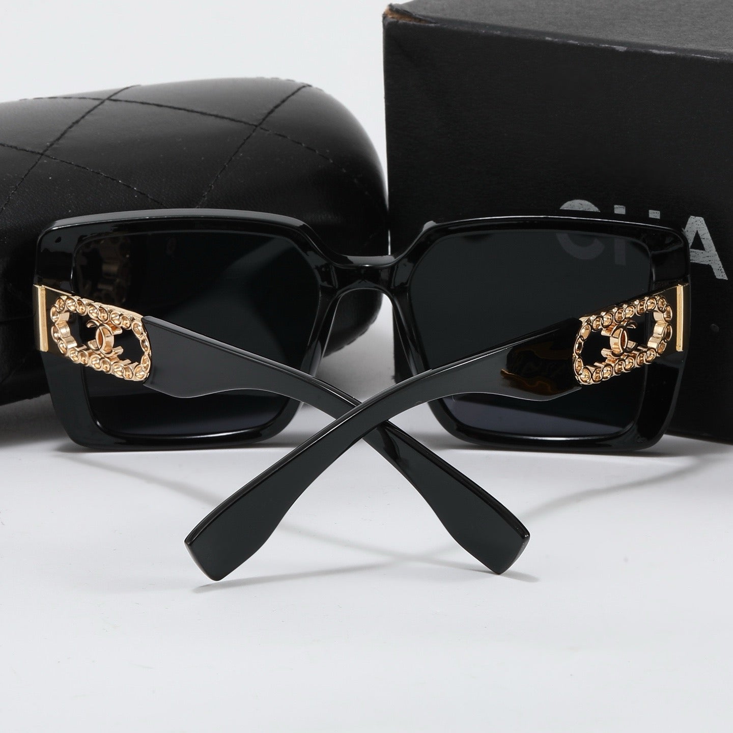 5-color fashion CC letter sunglasses