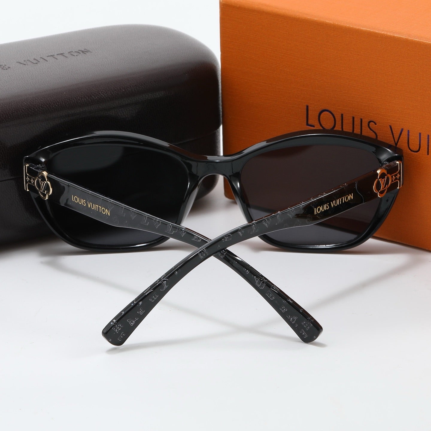 4-color fashionable four-leaf clover letter sunglasses