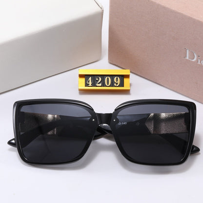 5-color fashion CD letter sunglasses