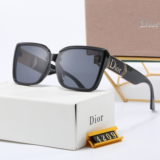 5-color fashion CD letter sunglasses